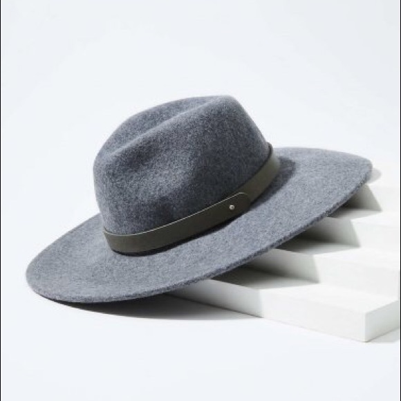 Women\'s Fedora With Faux Leather Band Gray